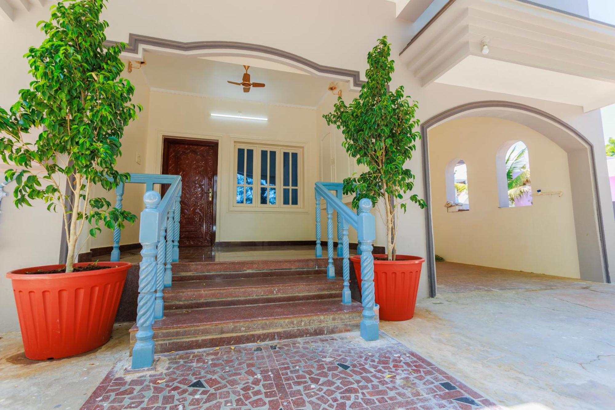 Hotel Bluemoon Tirunelveli Buitenkant foto